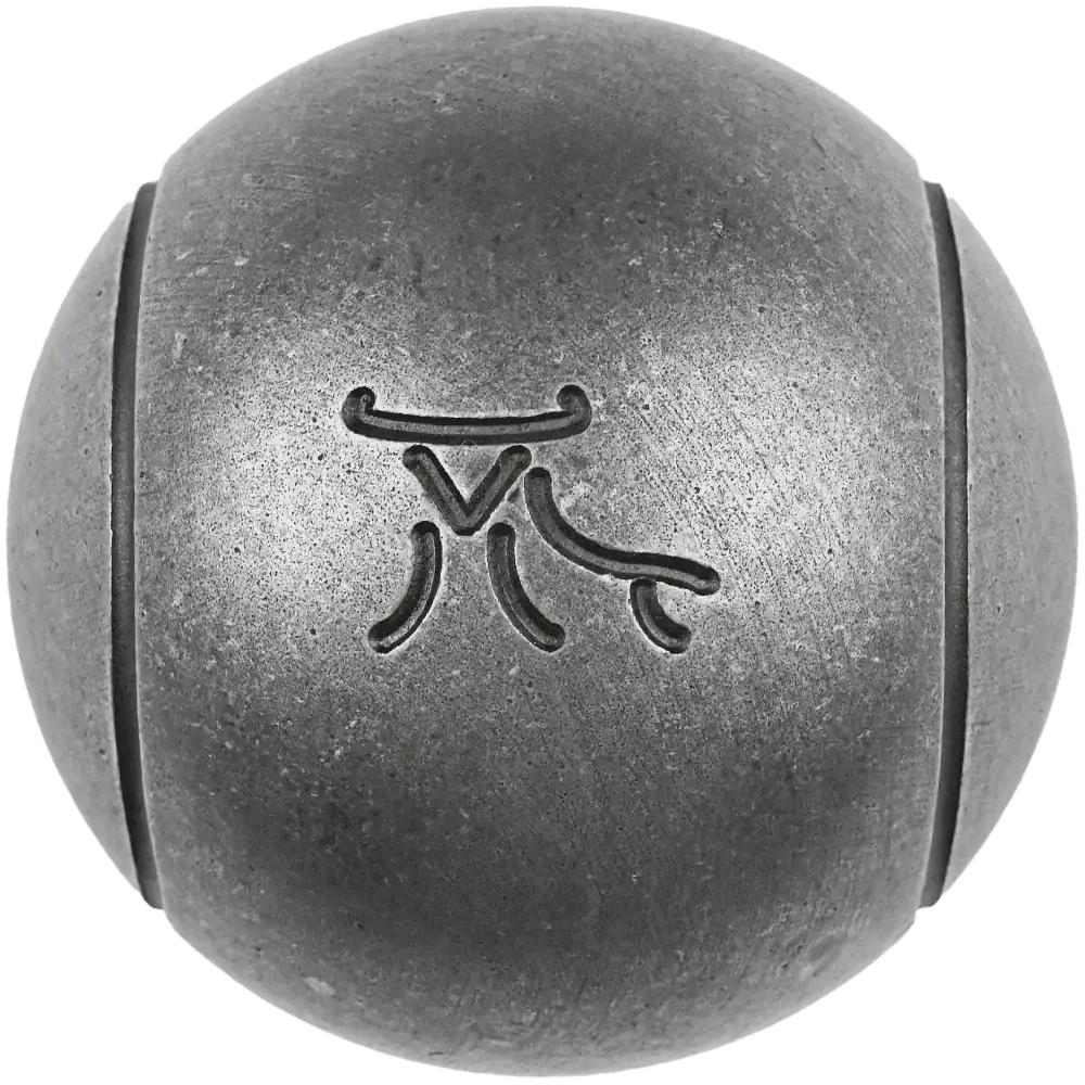 Boule de pétanque en métal Toro Petank Inox striée pour le jeu de compétition.